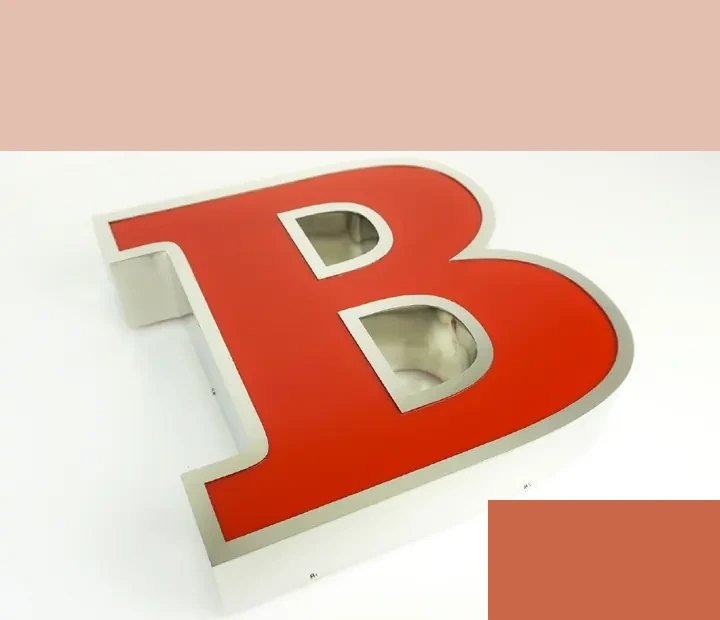 Etuvalaistu irtokirjain